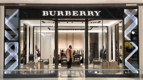 burberry sales slump